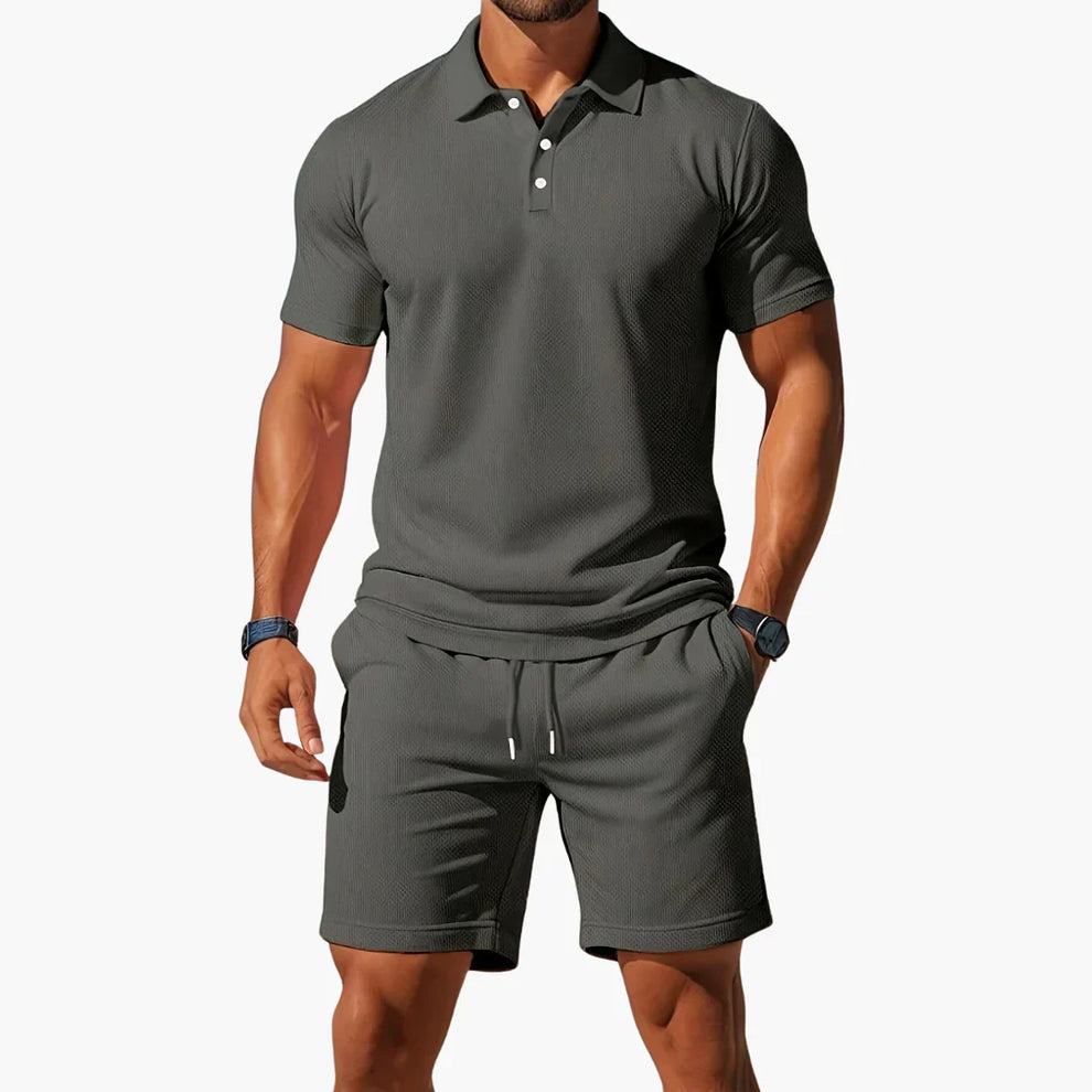 Chamikara | Conjunto De Polo Y Pantalones Cortos De Corte Entallado
