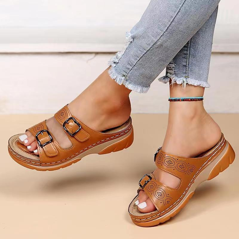 Solena | Sandalias de punta abierta con doble hebilla