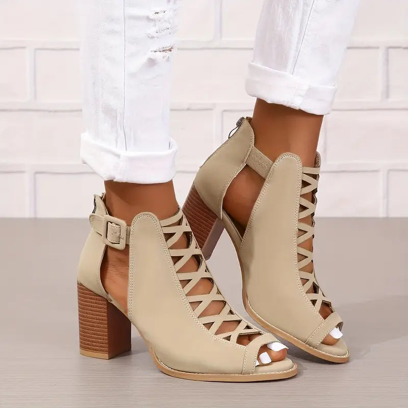Ruzilya | Sandalias con cordones, punta abierta y tacón grueso