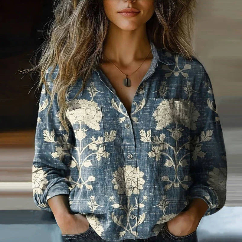 Morena | Blusa roja Estampada con Botones en la parte Delantera