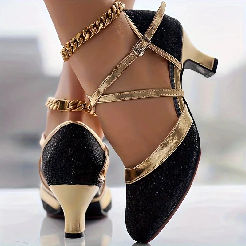 Taleia | Zapatos De Tacón Bajo Con Puntera Puntiaguda Y Correa Con Hebilla