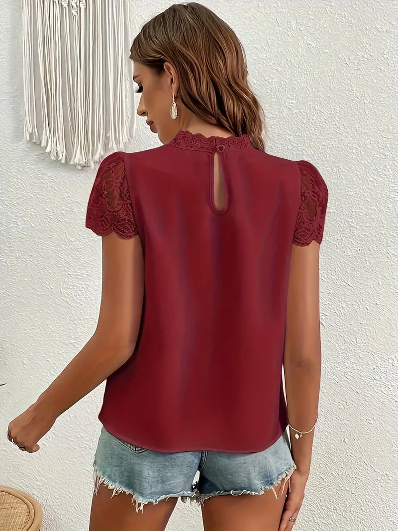 Anneliese | Blusa de Encaje Con Manga Corta y Escote Abierto