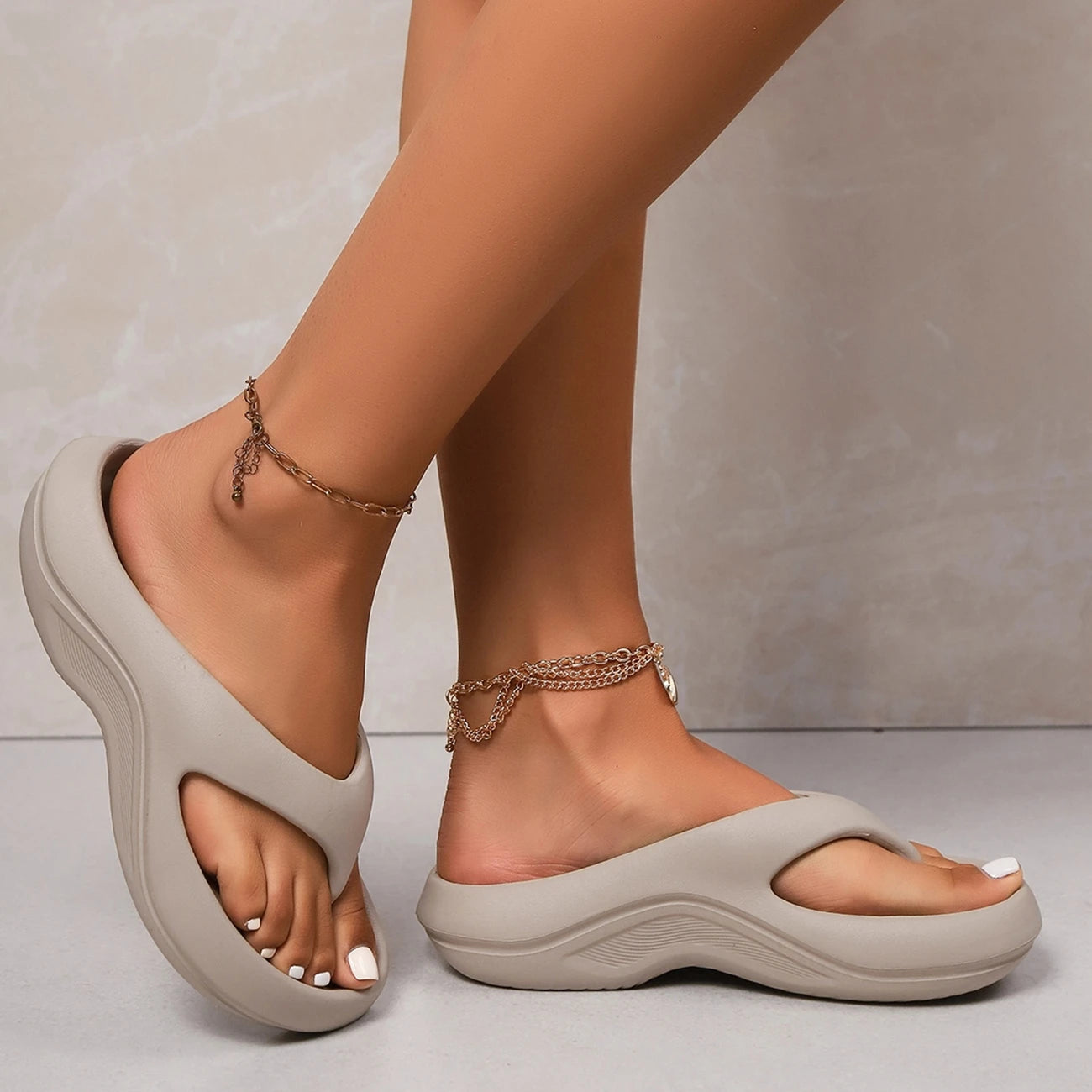 Iryna | Chanclas De Mujer Con Suela Gruesa Y Puntera Abierta