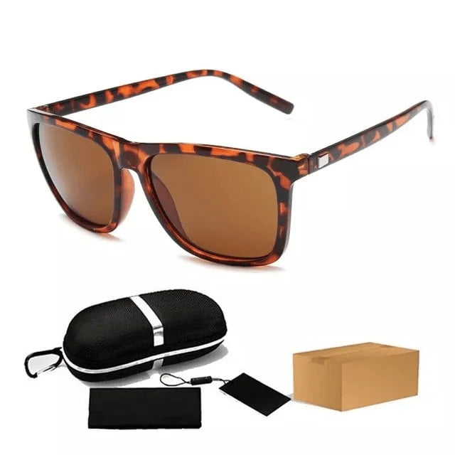 AeroShades - Gafas De Sol Rectangulares Marco Negro Lentes Tintadas