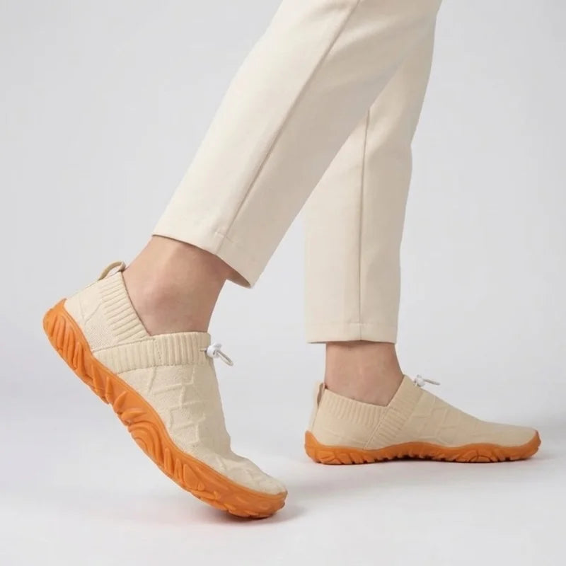 Jessie | Zapatillas de punto con cierre ajustable