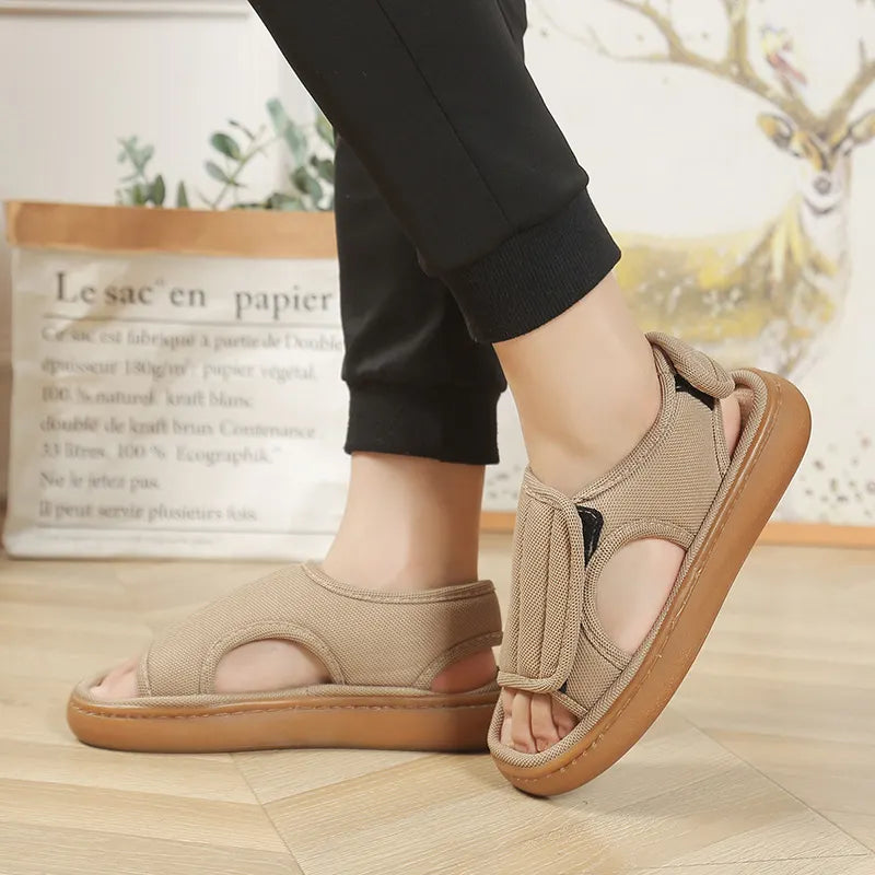 Karena | Sandalias Ajustables Con Velcro y Puntera Abierta