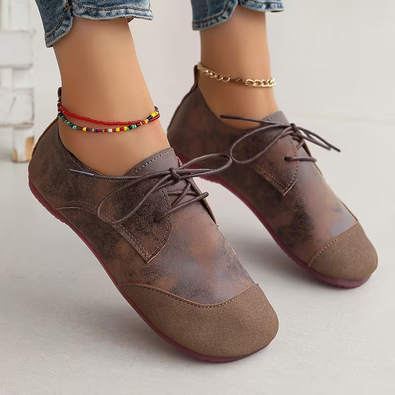 Brigiluxa | Zapatos cómodos con cuña baja y cordones