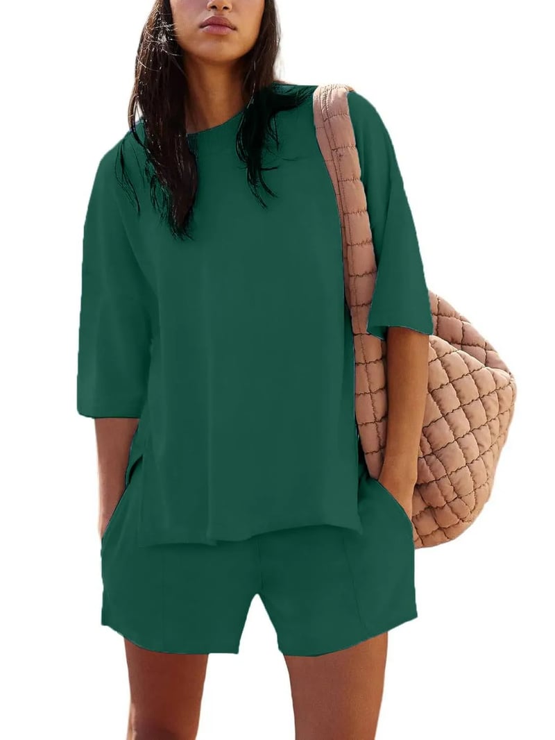 Iselin | Conjunto De Dos Piezas Con Cuello Redondo Y Pantalones Cortos