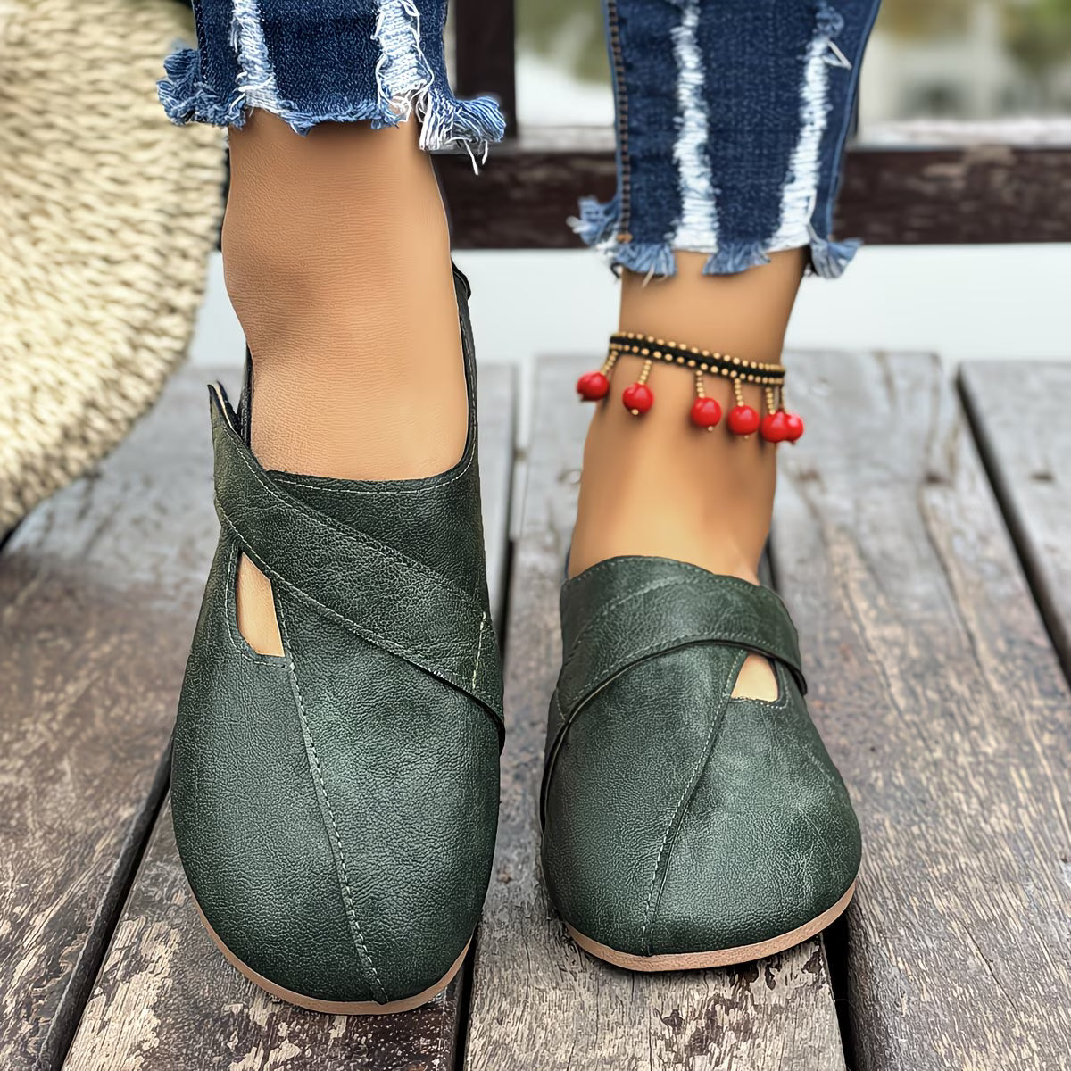 Tandara | Bailarinas Con Diseño De Tiras Cruzadas Y Aberturas