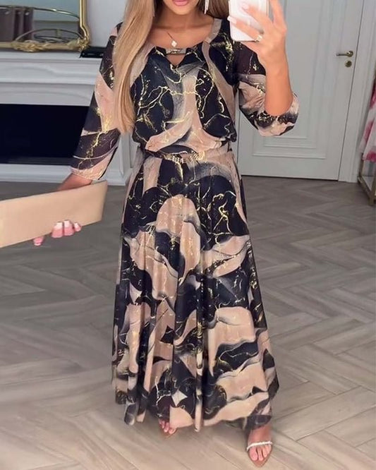 Eithne | Vestido Elegante Estampado Mármol Acampanado