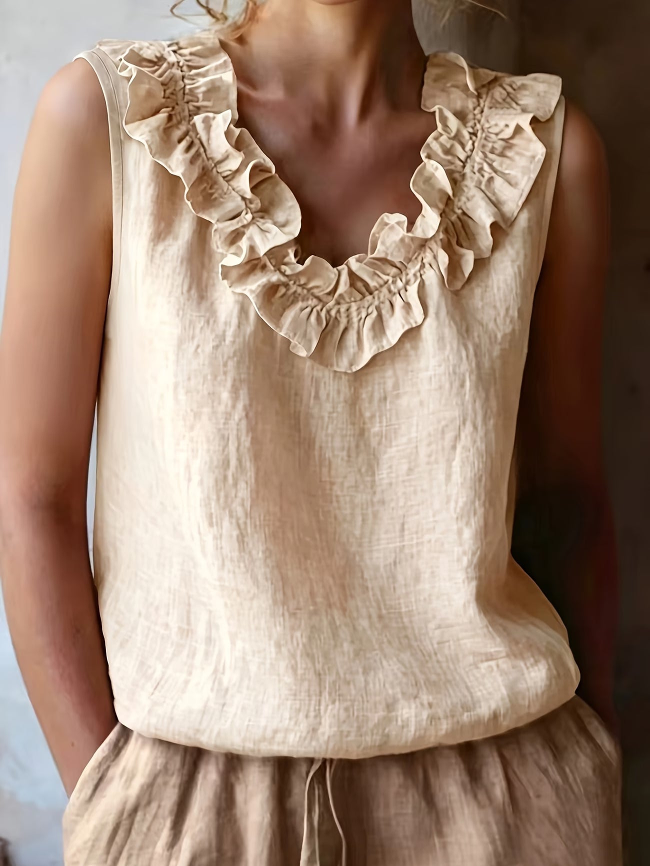 Safiya | Blusa Sin Mangas Con Cuello De Volantes Y Textura