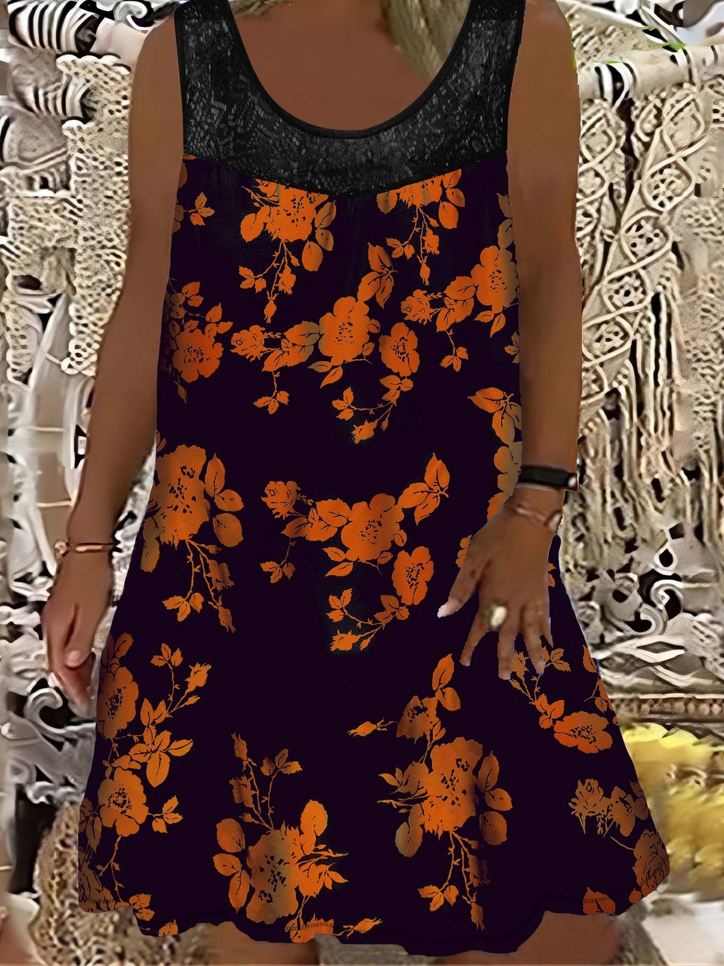 Samudri | Vestido Sin Mangas De Corte en a Con Estampado Floral Panel De Encaje Y Cuello Redondo