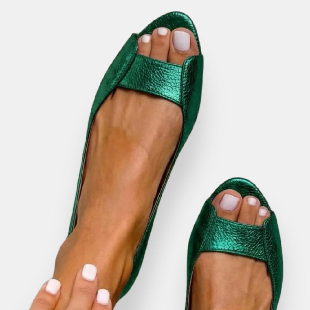 Fryda | Sandalias Planas Con Parte Superior de Textura Metalizada