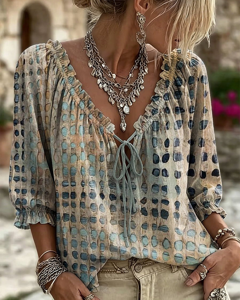 Kesney | Blusa Estampada con Lazo y Volantes
