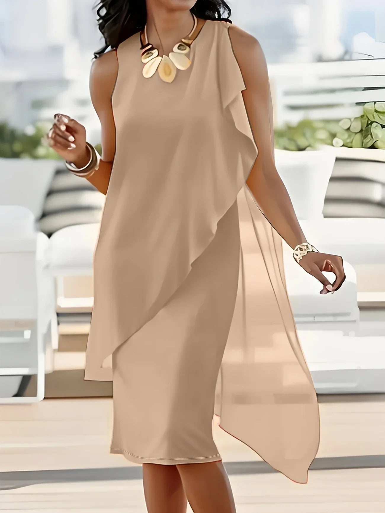 Maren | Vestido Midi Sin Mangas Con Capa