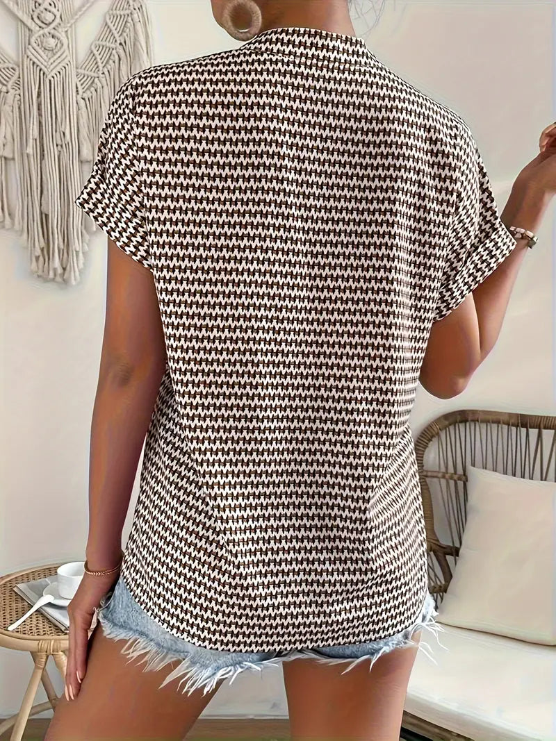 Leonore | Blusa Estampada Houndstooth de Manga Corta