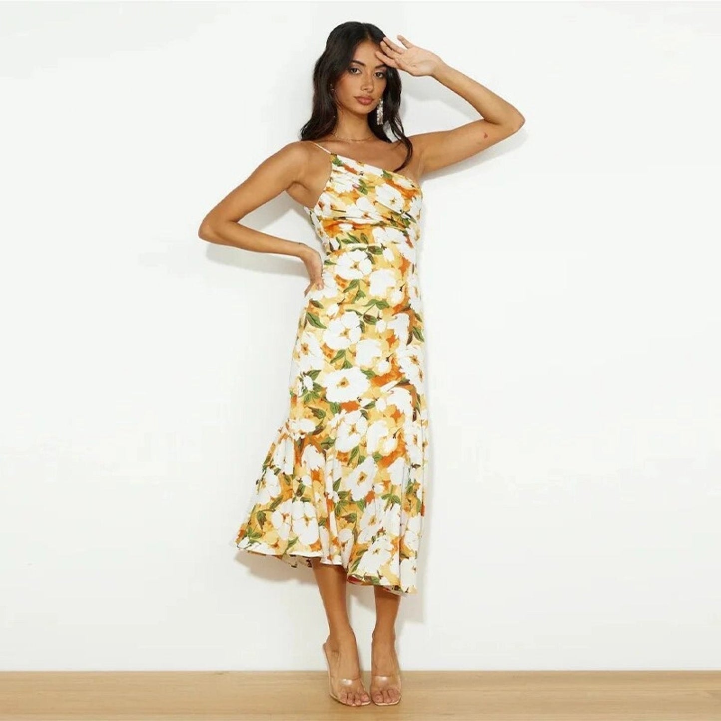 Cynthia | Vestido Midi de Satén Con Estampado Floral y un Solo Hombro