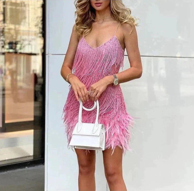 Jemima | Vestido Mini con Tirantes Flecos y Plumas