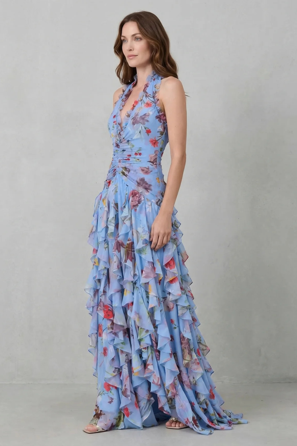 Eliora | Vestido largo con Volantes y Cuello Halter de Estampado Floral