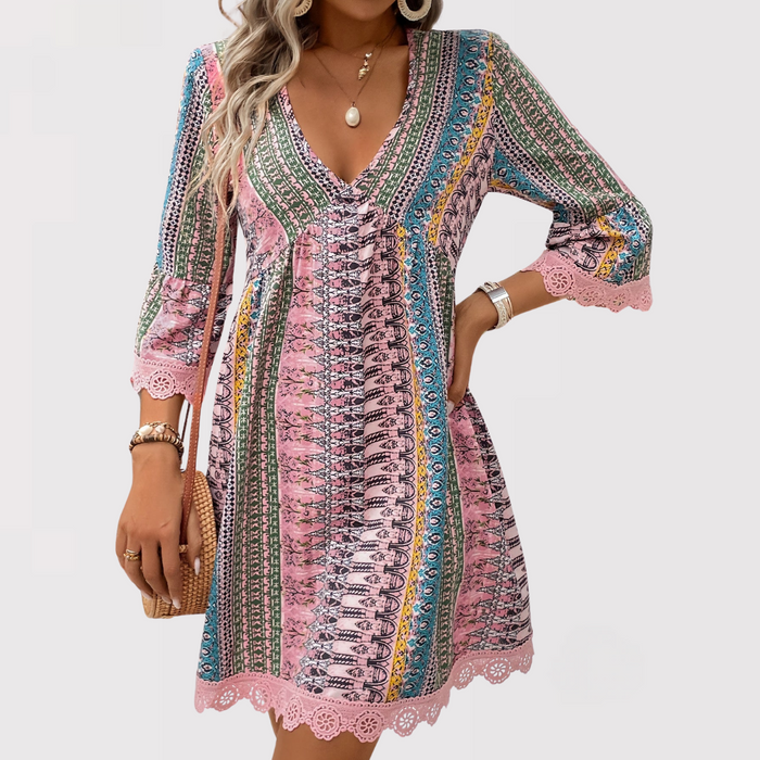 Meline | Minivestido Con Estampado Boho y Escote en V