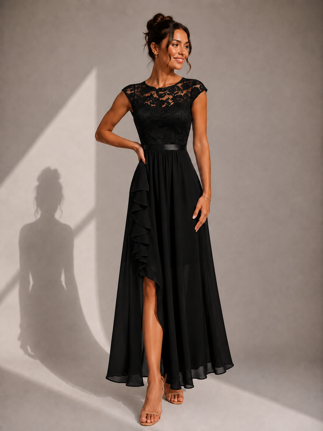 Yoanna | Vestido Maxi con Encaje Volante y Abertura
