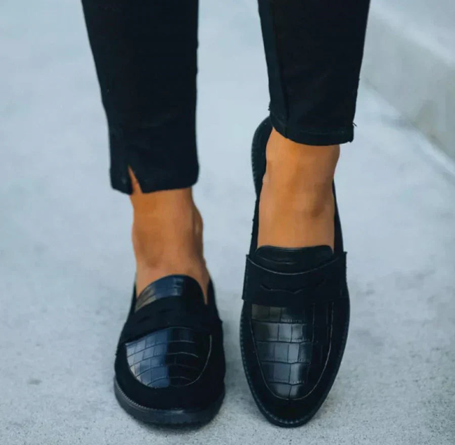 Minka | Mocasines De Ante Sin Cordones Con Detalles De Textura De Cocodrilo