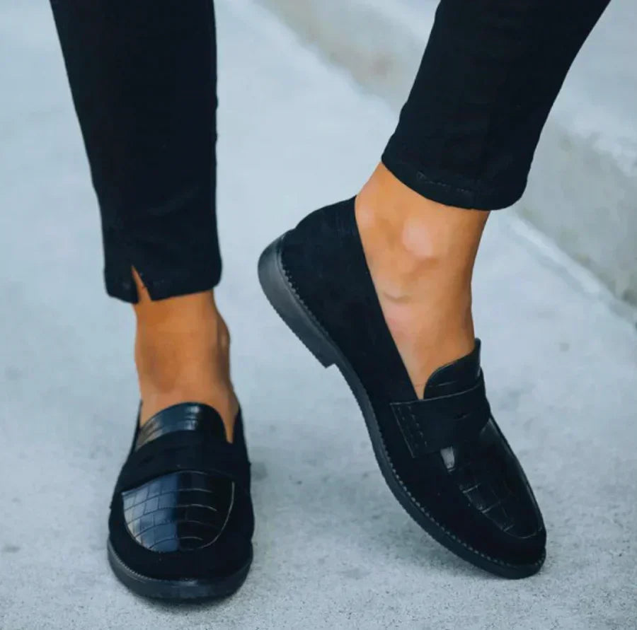 Minka | Mocasines De Ante Sin Cordones Con Detalles De Textura De Cocodrilo