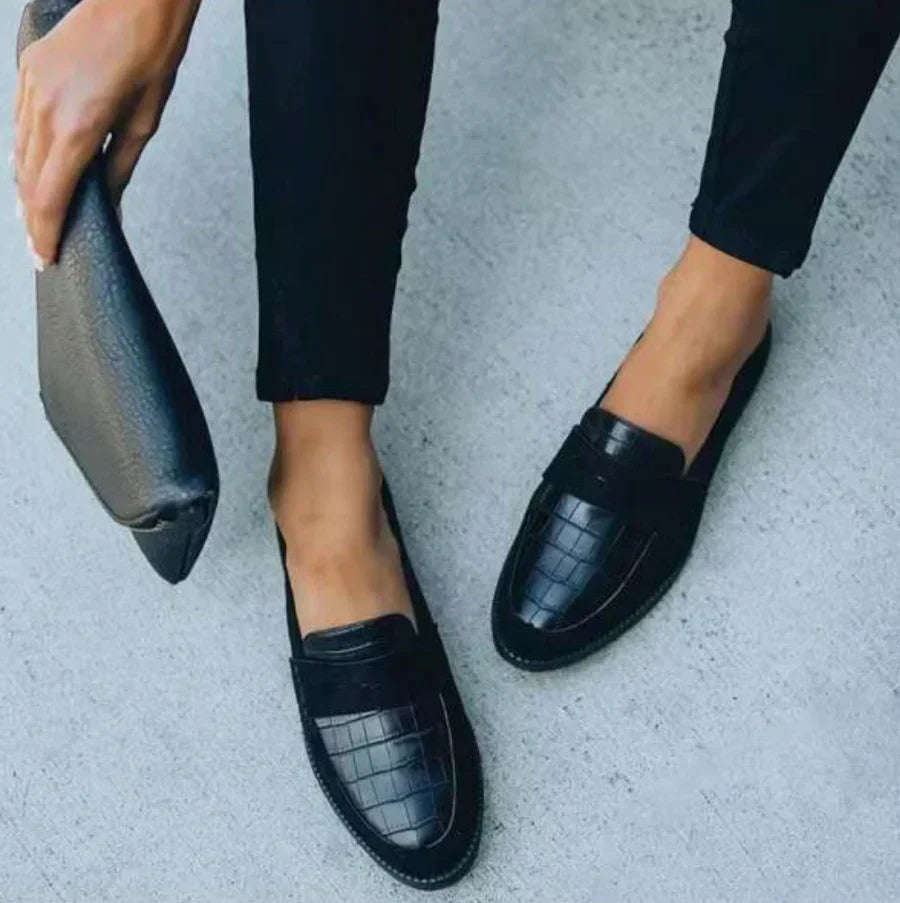 Minka | Mocasines De Ante Sin Cordones Con Detalles De Textura De Cocodrilo