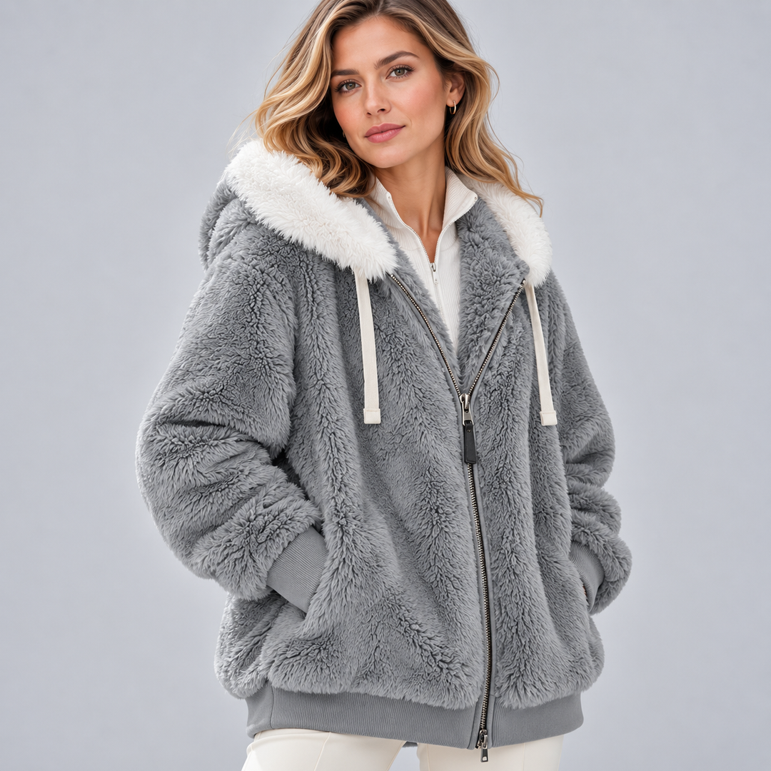 Mafalda | Chaqueta con Textura Suave y Capucha