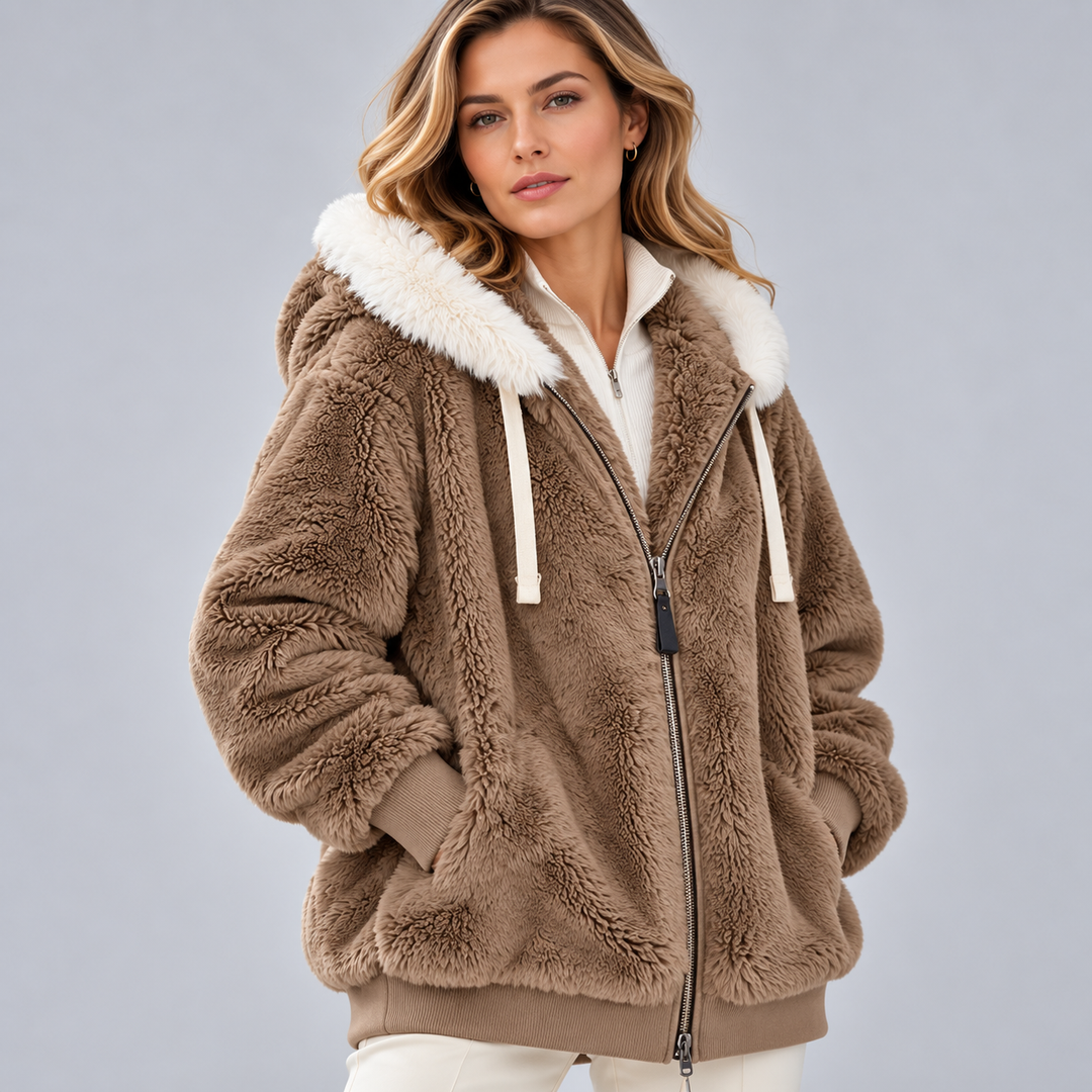 Mafalda | Chaqueta con Textura Suave y Capucha