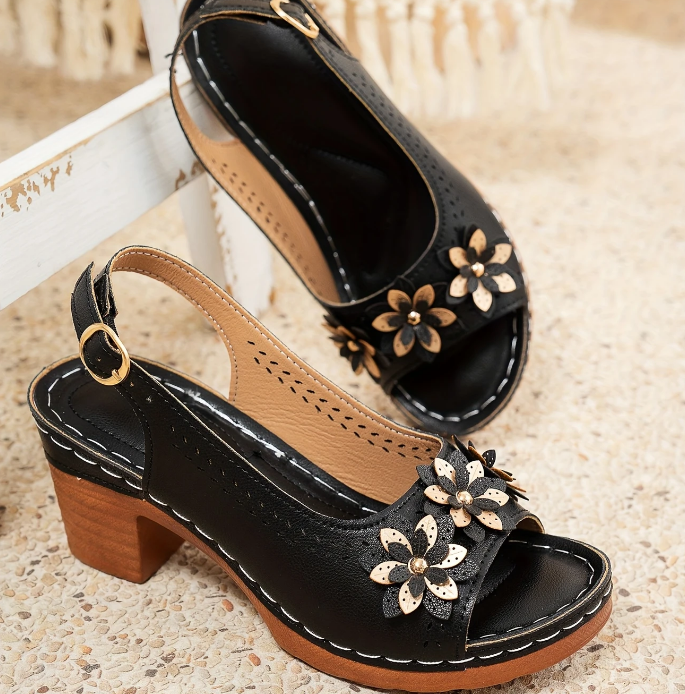 Haisley | Sandalias De Tacón Con Flores Aplicadas