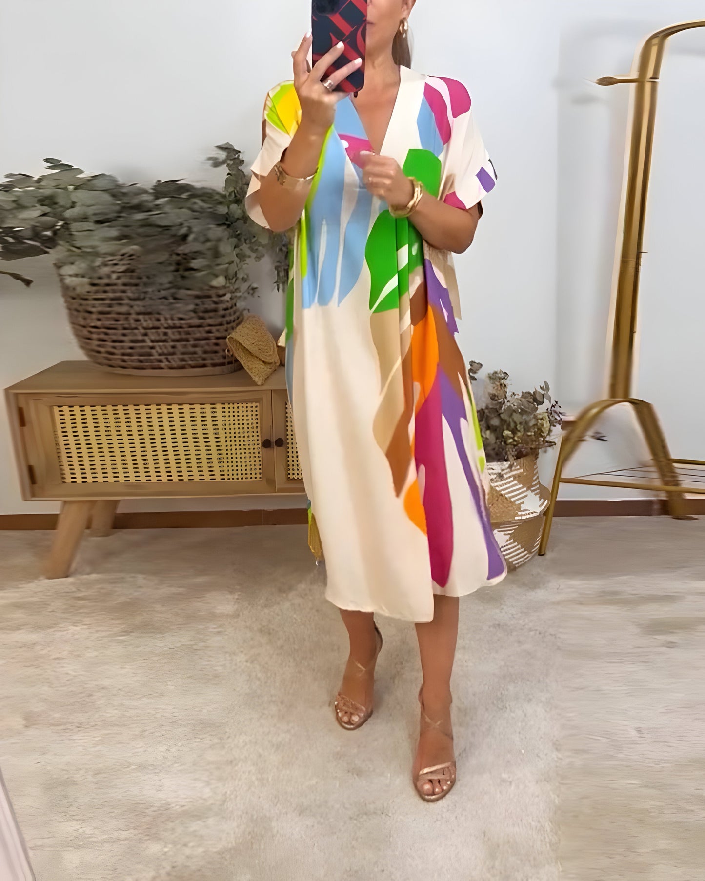 Ailsa | Vestido Kaftán midi Con Cuello en V Y Estampado Abstracto