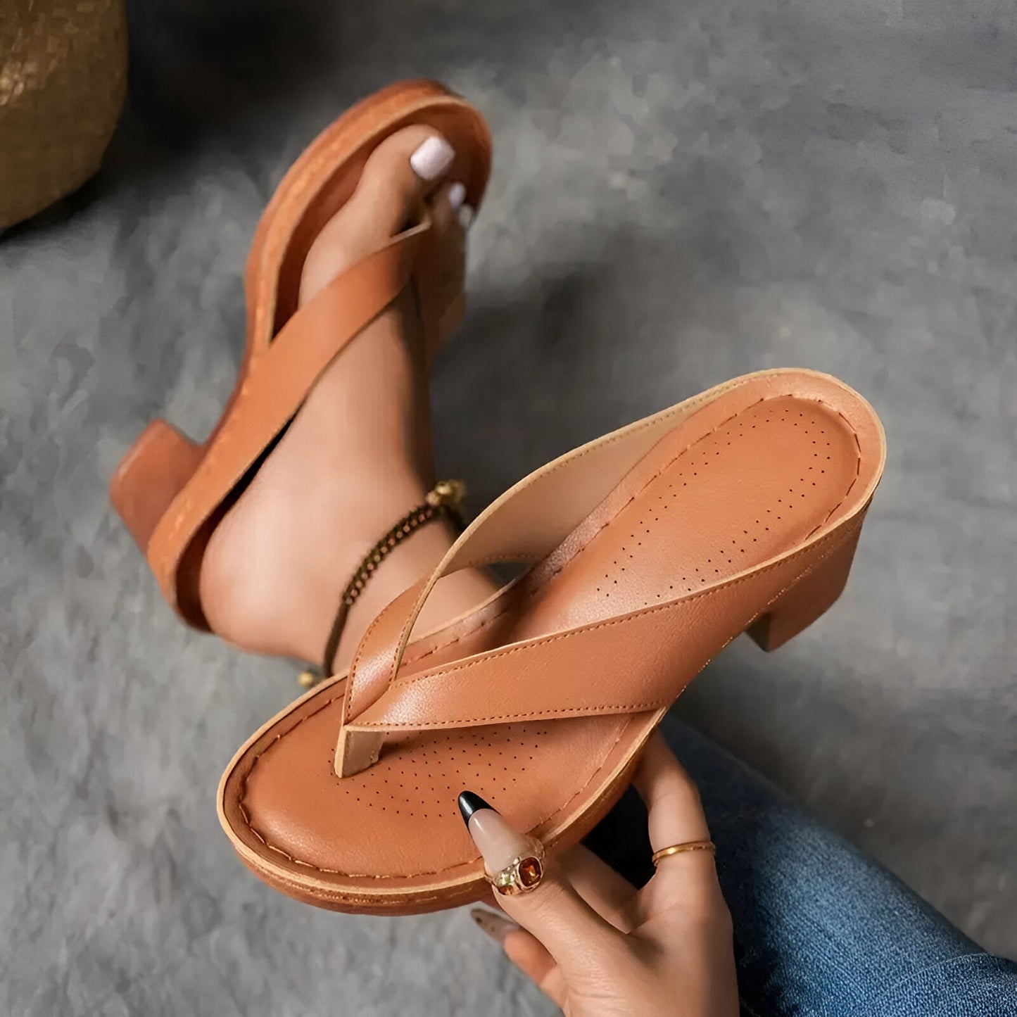 Gerta - Sandalias De Tiras Con Tacón De Bloque