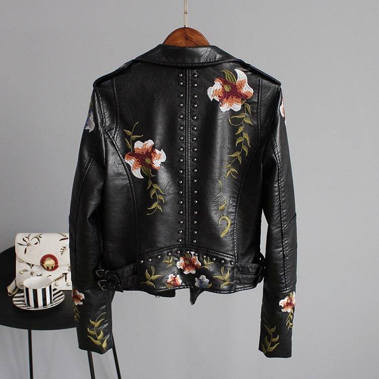 Kymber | Chaqueta Motera Negra Con Bordados Florales