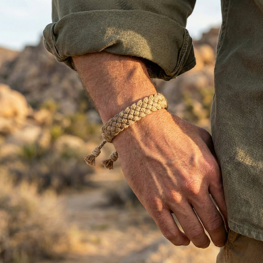 Gjergj - Pulsera Ajustable de Cuerda Trenzada Con Cierre de Nudo Deslizante
