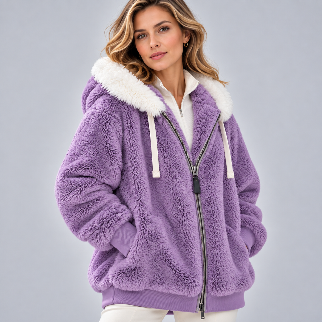 Mafalda | Chaqueta con Textura Suave y Capucha