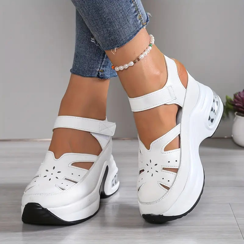 Vinara | Sandalias De Plataforma Para Mujer Con Diseño De Tiras Caladas
