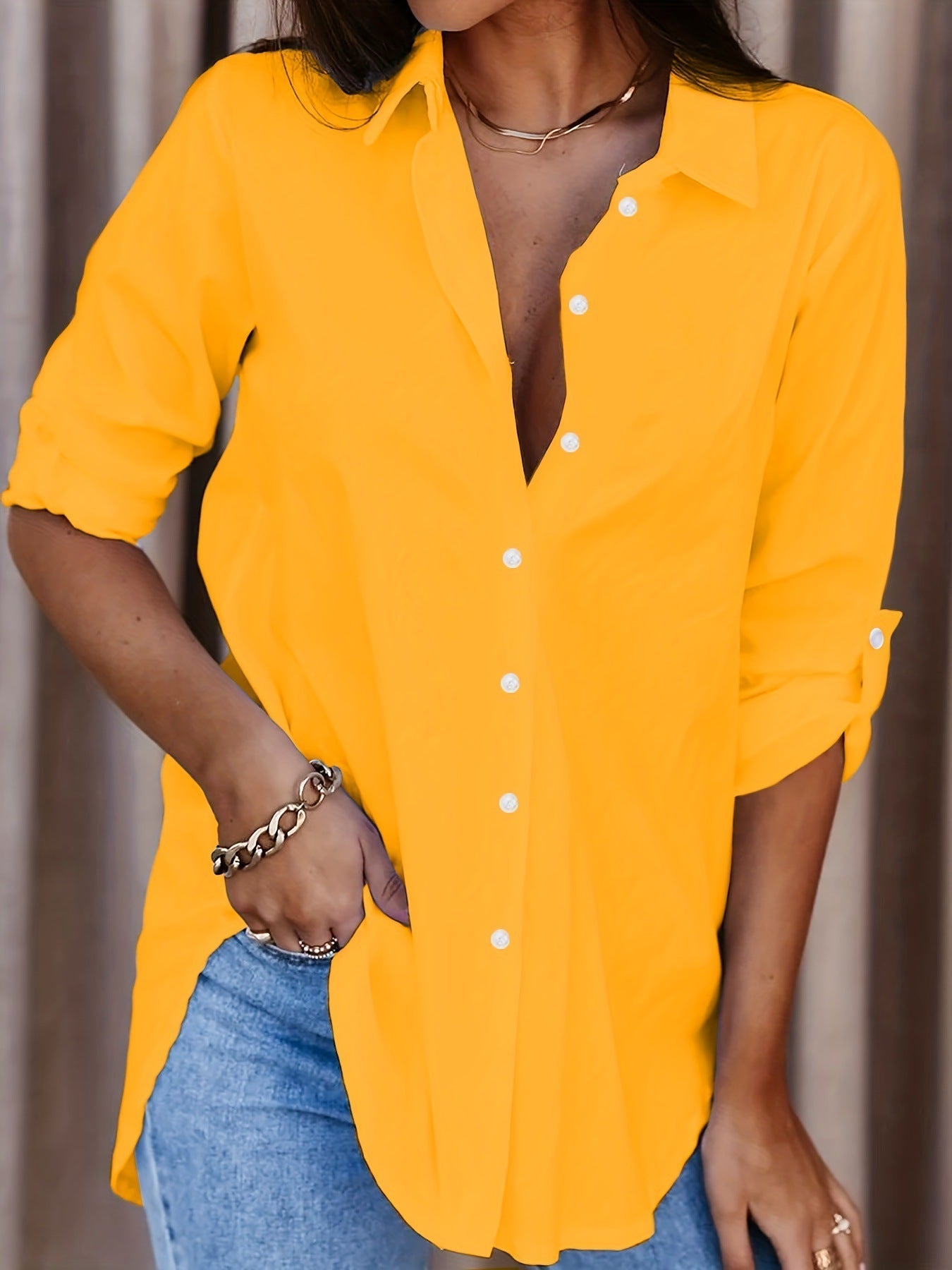 Arissa | Camisa Abotonada con Cuello y Mangas Ajustables
