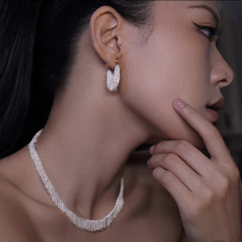 Imalken | Conjunto de Pendientes y Collar con Borlas Texturizadas