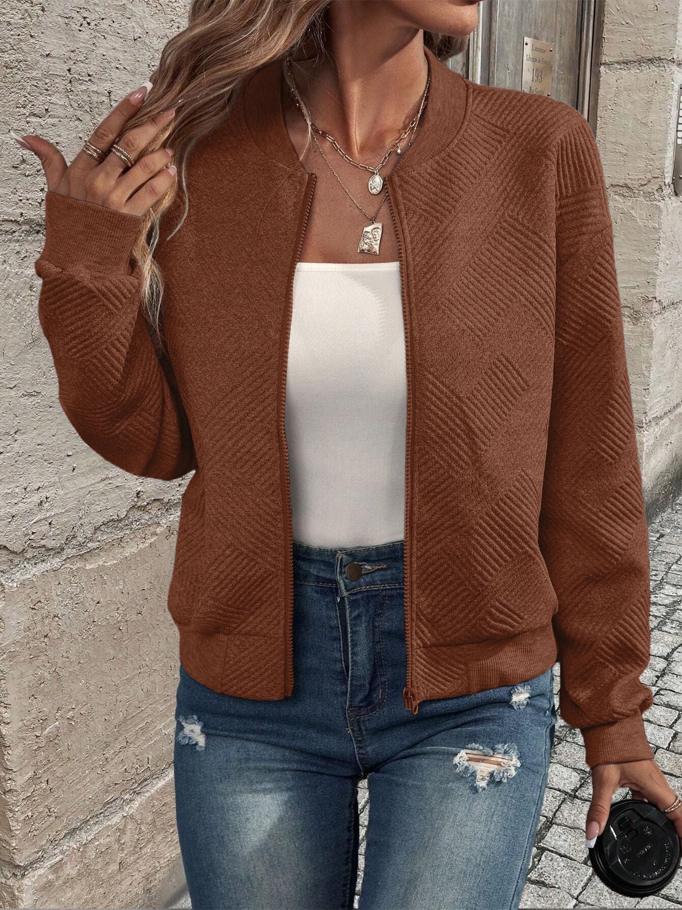 Juanita | Chaqueta De Manga Larga Con Cremallera Frontal Y Textura