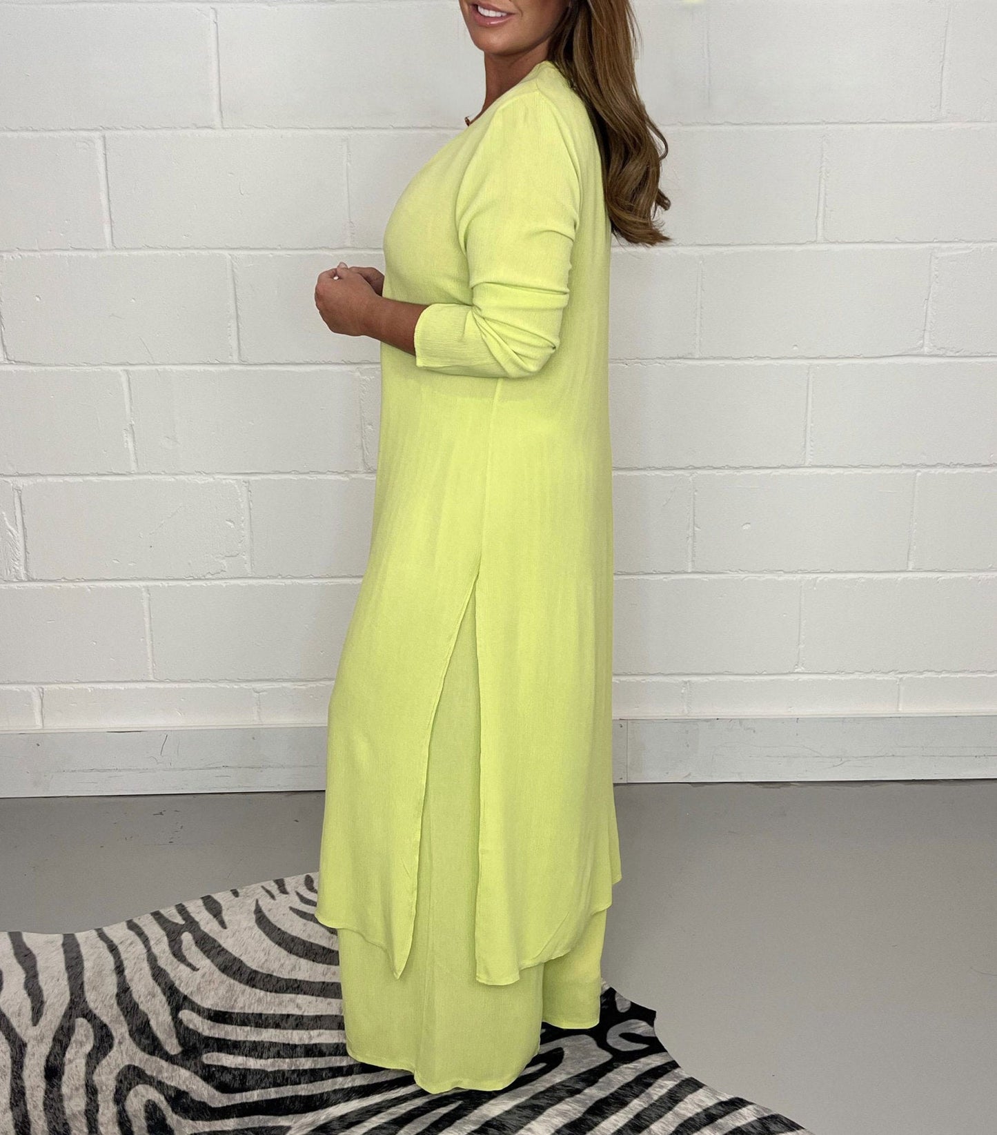 Alejandra | Conjunto De Dos Piezas: Túnica Larga Y Pantalones De Pierna Ancha