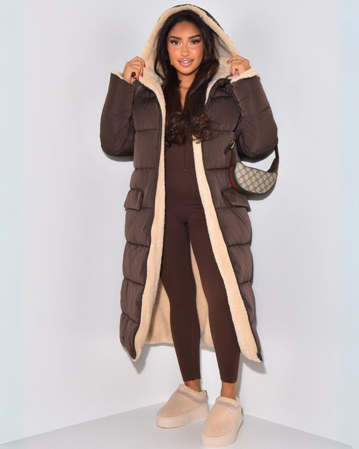 Rowena | Abrigo reversible de invierno con capucha