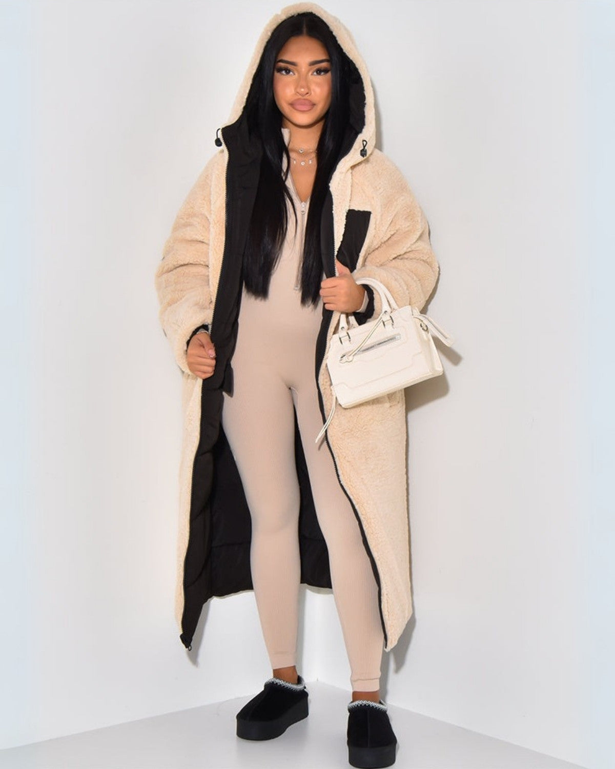 Rowena | Abrigo reversible de invierno con capucha