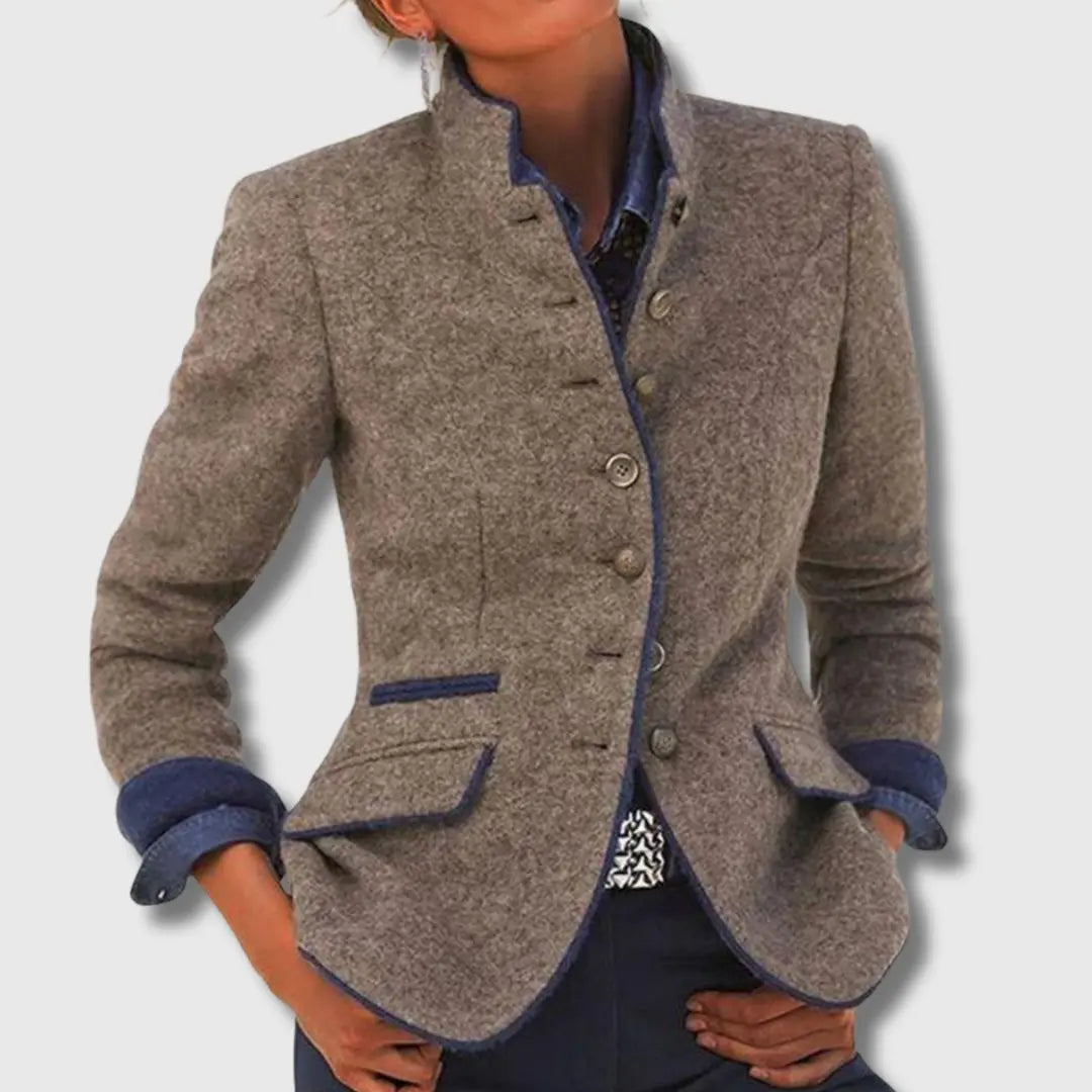 Sylvisenna | Blazer de lana con detalles contrastantes