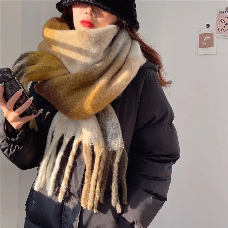 Marisol | Bufanda de cuadros con flecos largos