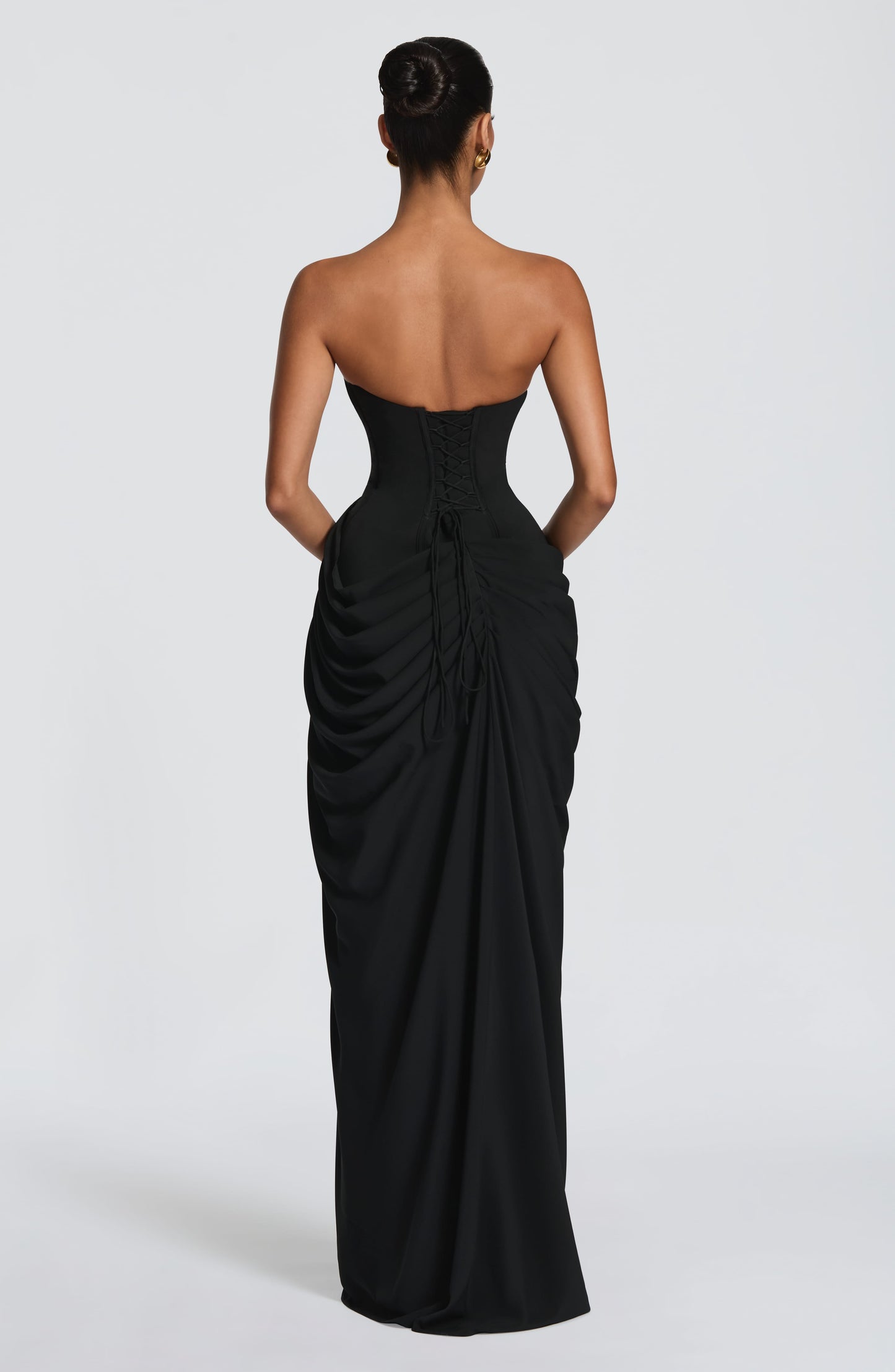 Narja | Vestido Largo Sin Tirantes Con Fruncidos y Abertura
