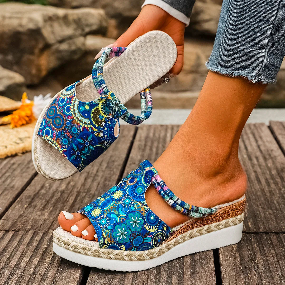 Raiza | Sandalias De Plataforma Con Puntera Abierta Y Estampado