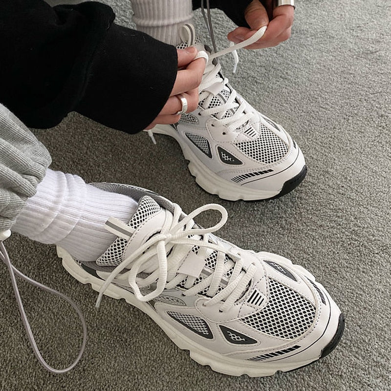 Unisex sneaker flach | Sneakers con diseño clásico de cordones