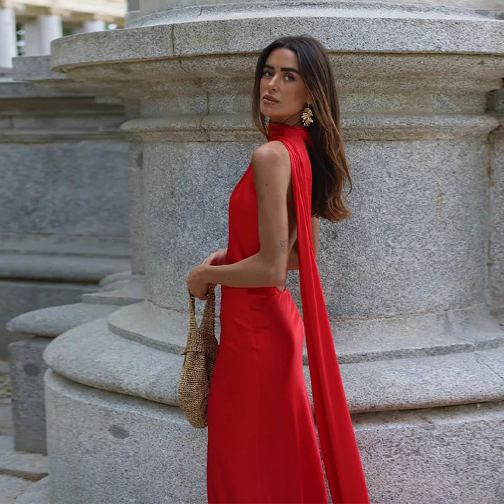 Lucila - Vestido Largo Drapeado Con Cuello Halter