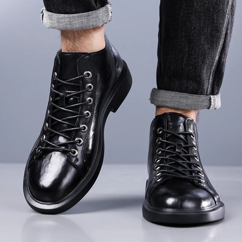 Ailton | Botines Con Cordones y Puntera Redonda